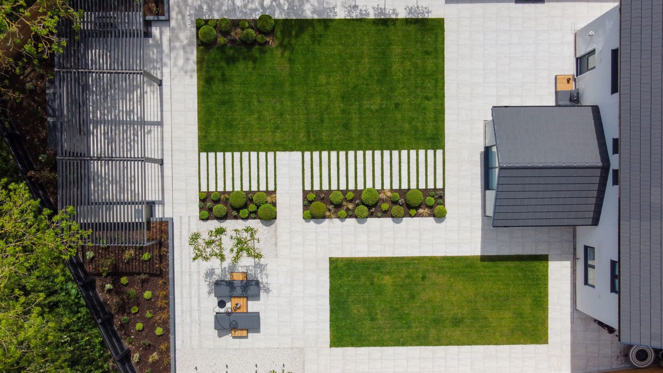 Sam Nattress Contemporary Garden Low Coniscliffe contemporary-kitchen-garden-darlington-sam-nattress